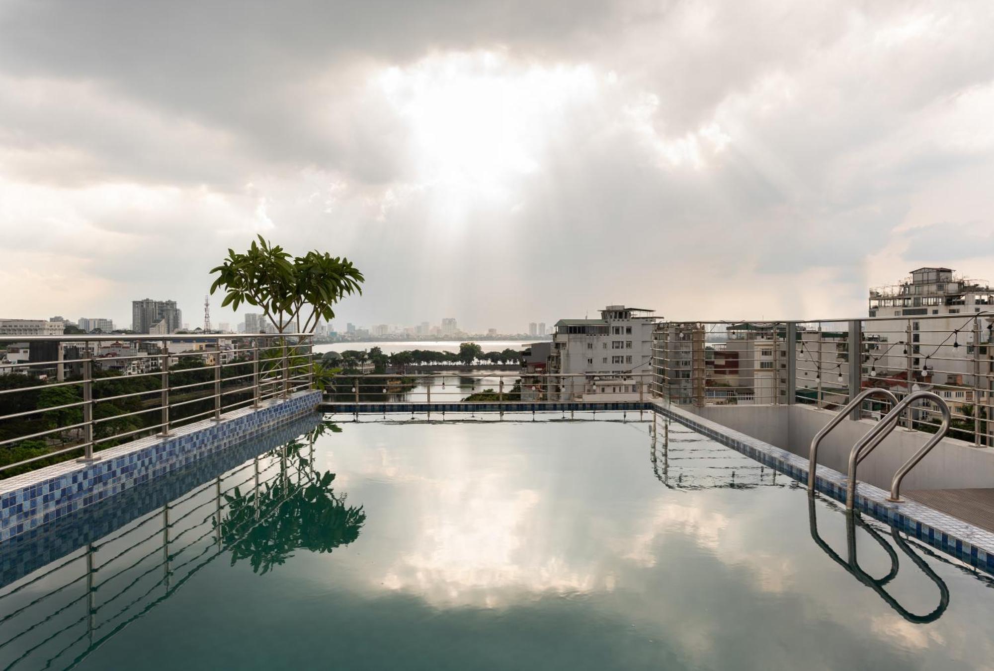Luxe Paradise Premium Hotel Hanoi Exteriör bild